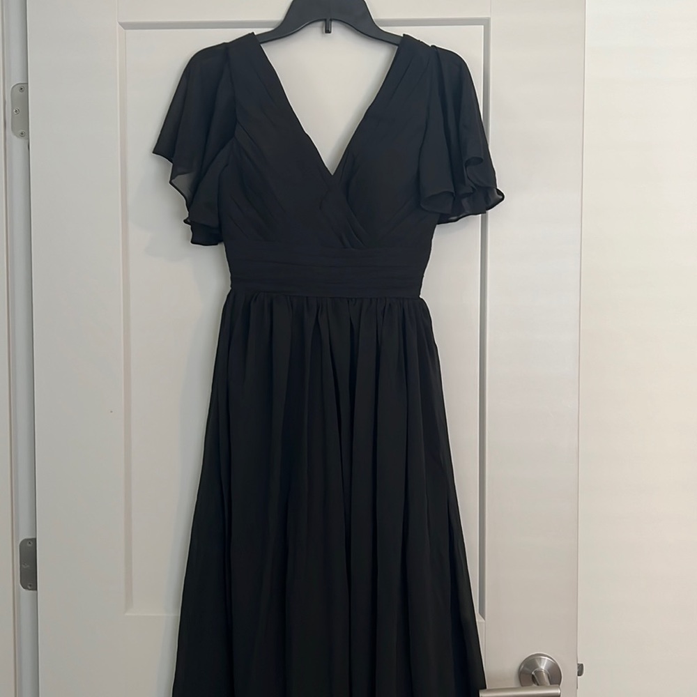 Black Chiffon V-Neck Formal Gown Sz 2